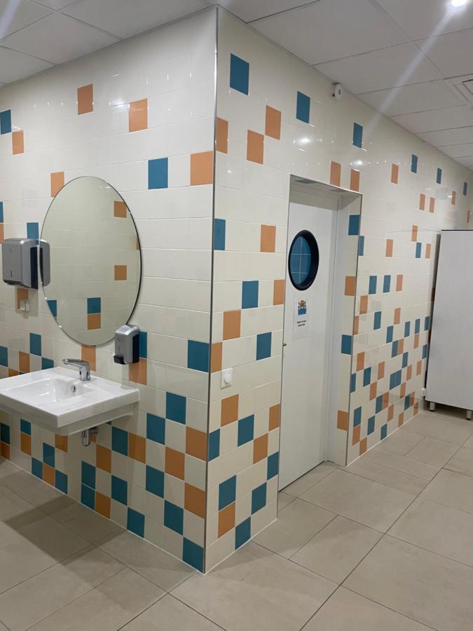 Domitys Les Tourmalines Aparthotel Carpentras Exteriör bild